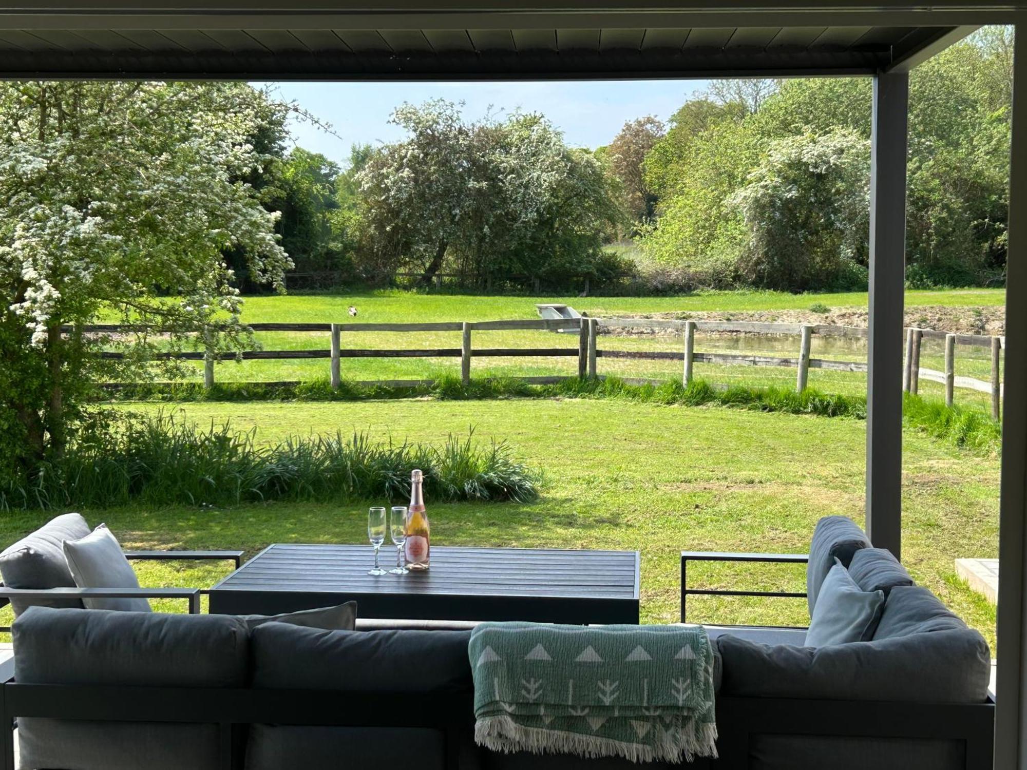 Littleton Farm Barns Villa Saham Toney Exteriör bild